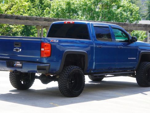 Used 2017 Chevrolet Silverado 1500 LT w/ All Star Edition AWD/4WD image 12