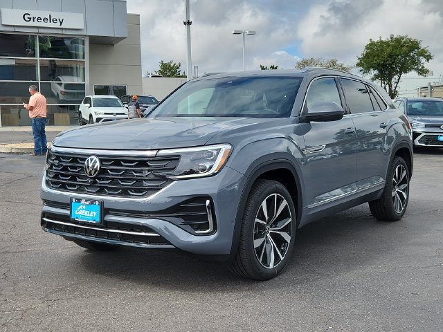 New 2026 Volkswagen Atlas Cross Sport SEL Premium R-Line AWD/4WD image 4