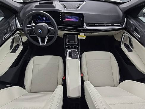 New 2026 BMW X1 xDrive28i w/ Technology Package image 18