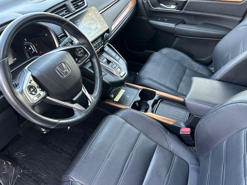 Used 2022 Honda CR-V Touring image 4