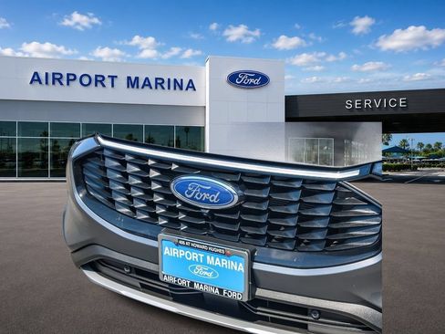 Certified 2023 Ford Escape Platinum w/ Premium Technology Package FWD image 7