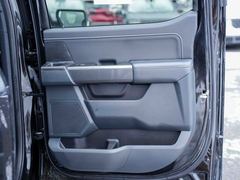 Used 2022 Ford F150 XLT w/ Equipment Group 302A High image 17