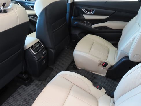 New 2026 Subaru Ascent Limited image 24