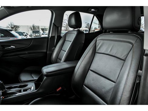 Used 2019 Chevrolet Equinox Premier image 12