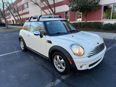 Used 2010 MINI Cooper Hardtop FWD image 8