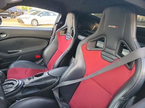 Used 2020 Nissan 370Z NISMO image 13