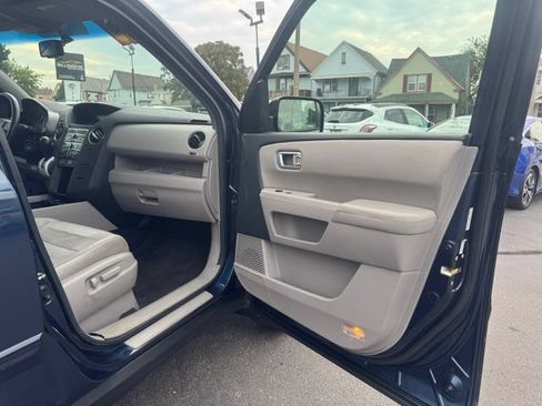 Used 2011 Honda Pilot EX-L image 17