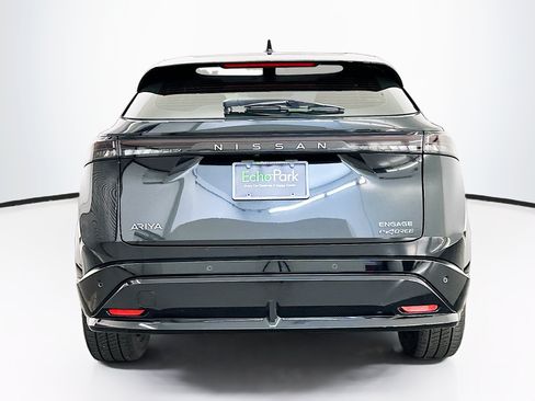 Used 2024 Nissan Ariya AWD image 7
