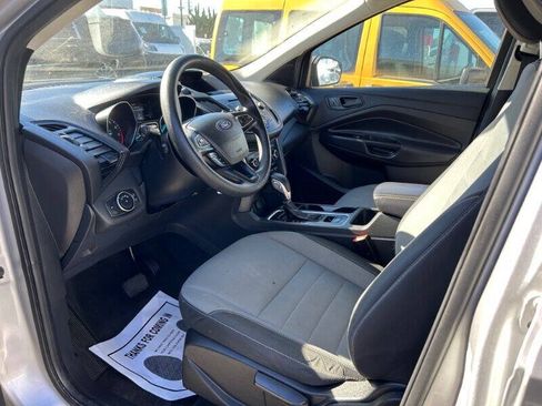 Used 2018 Ford Escape S FWD image 7