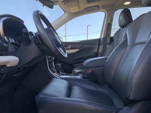 Used 2022 Subaru Ascent Touring image 16