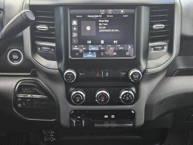 Used 2024 RAM 3500 Tradesman w/ Chrome Appearance Group AWD/4WD image 14
