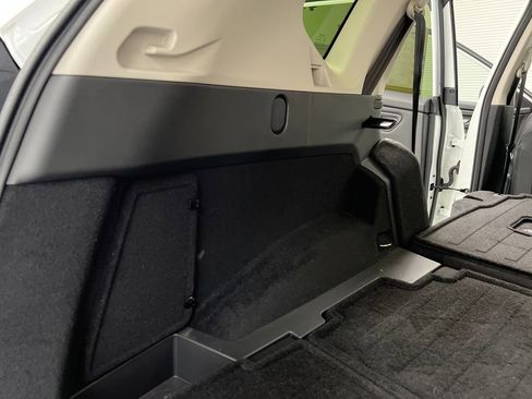 Used 2025 Nissan Rogue SL w/ Tech Package image 30