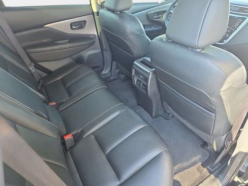 Used 2022 Nissan Murano SV w/ SV Midnight Edition Package image 11