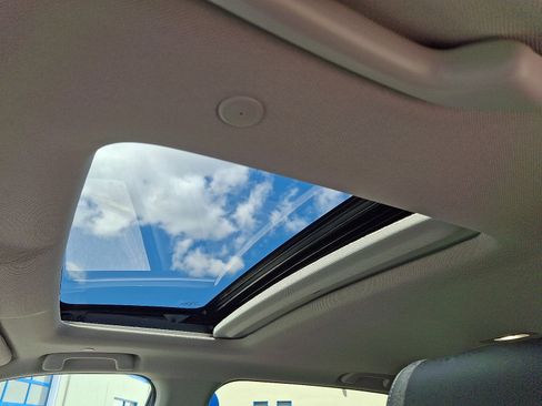 Certified 2023 Honda CR-V EX-L image 17