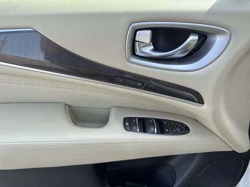 Used 2020 INFINITI QX60 Luxe w/ Essential Package image 20