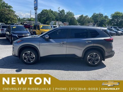 Used 2024 Nissan Rogue SV w/ SV Premium Package AWD/4WD image 41