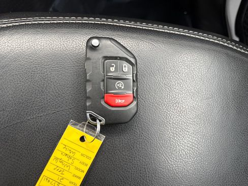 Used 2021 Jeep Wrangler Unlimited Sahara w/ Uconnect 4C Nav & Sound Group image 24