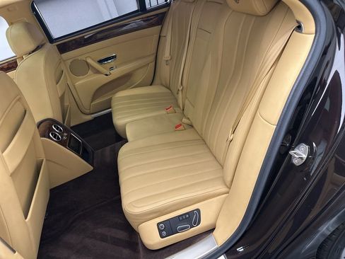 Used 2014 Bentley Flying Spur W12 image 13