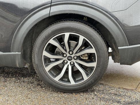 Used 2022 Ford Explorer ST-Line w/ Class IV Trailer Tow Package image 54