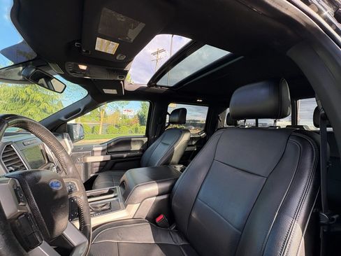 Used 2016 Ford F150 Lariat w/ Equipment Group 502A Luxury AWD/4WD image 17