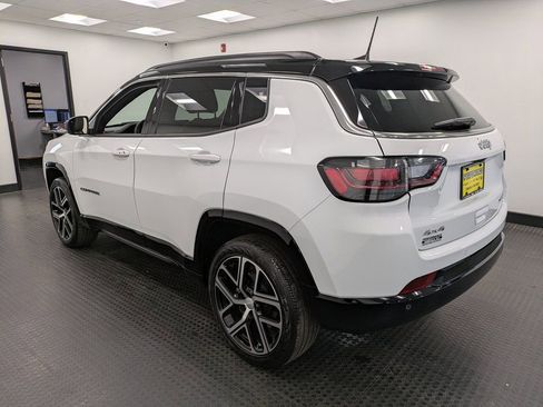 Used 2024 Jeep Compass Limited w/ Elite Group image 6