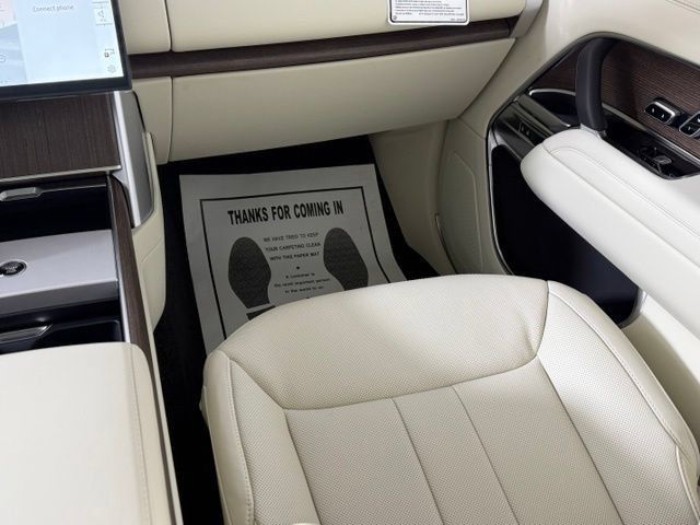 New 2026 Land Rover Range Rover SE AWD/4WD image 29