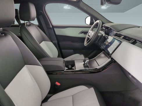 Used 2026 Land Rover Range Rover Velar Dynamic SE image 18