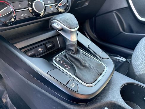 Used 2020 Kia Soul LX image 19