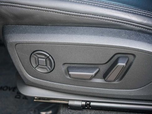 Used 2022 Audi Q3 2.0T Premium w/ Convenience Package image 20