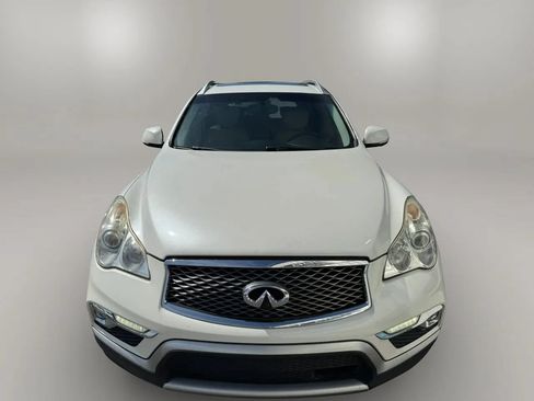 Used 2016 INFINITI QX50 2WD w/ Technology Package image 3
