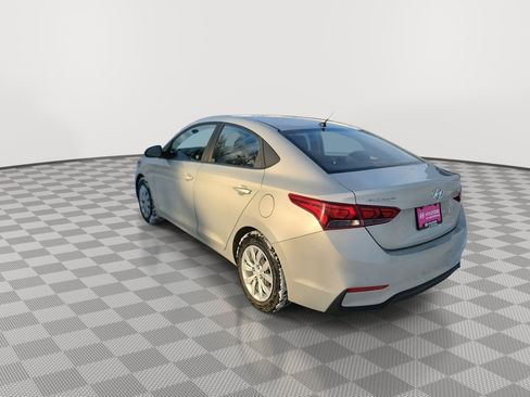 Certified 2020 Hyundai Accent SE image 6