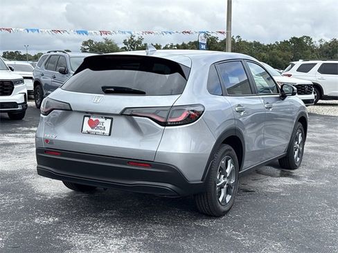 New 2026 Honda HR-V LX image 4