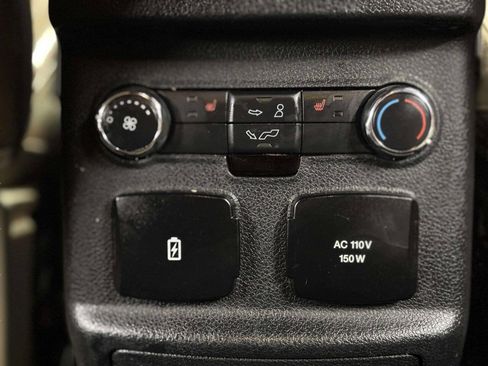 Used 2016 Ford Explorer Limited image 25
