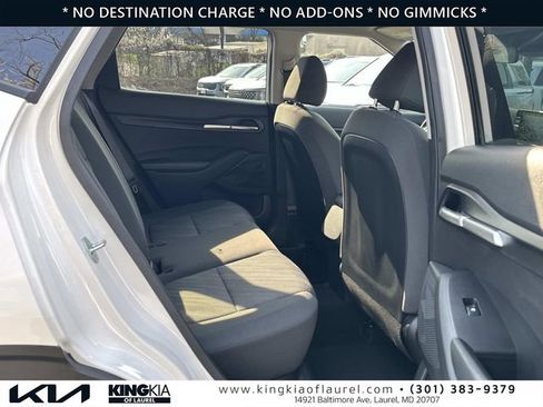 Used 2023 Kia Seltos LX AWD/4WD image 17