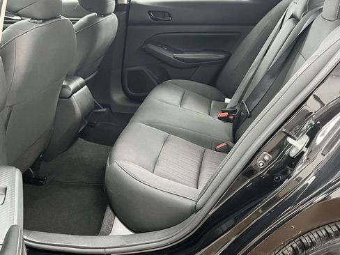 Used 2025 Nissan Altima 2.5 SV FWD image 16