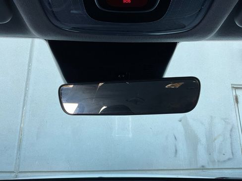 Used 2025 Hyundai Kona SEL image 18