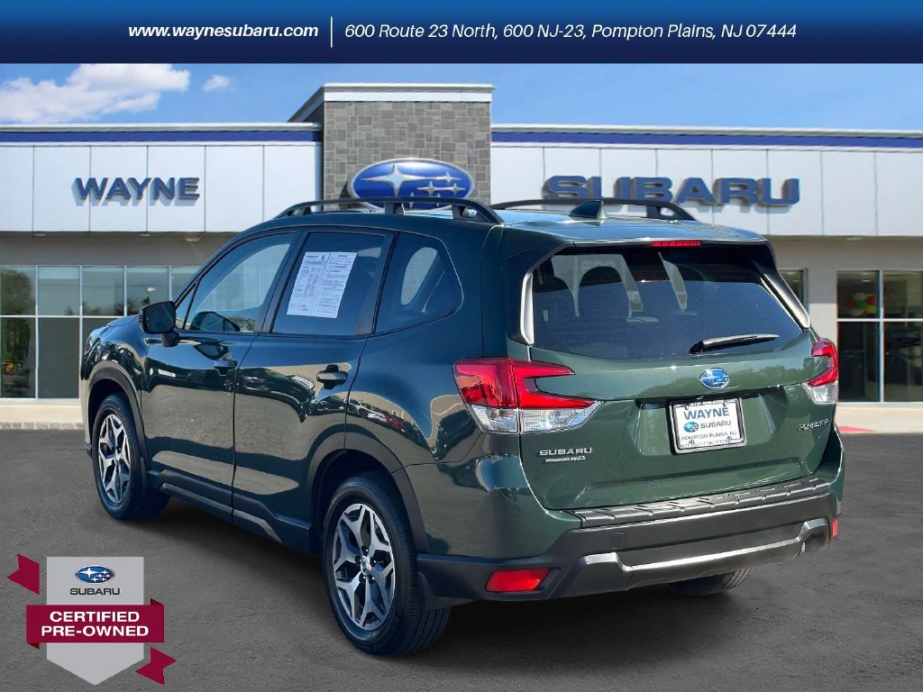 Certified 2023 Subaru Forester Premium AWD/4WD image 3