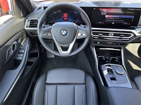 Used 2023 BMW 330i 330i image 3