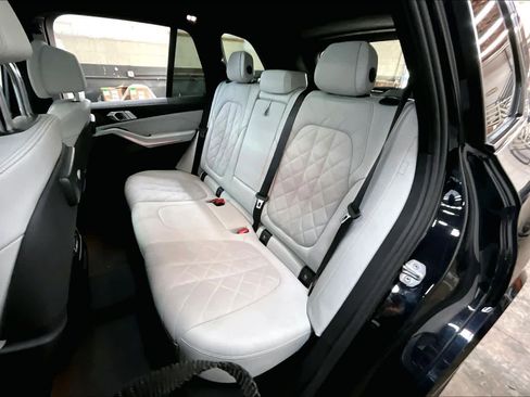 Certified 2023 BMW X5 xDrive45e w/ M Sport Package image 28