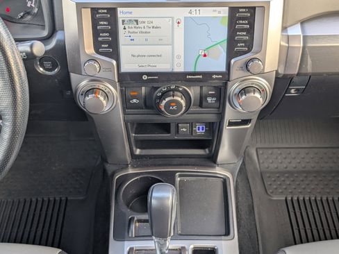 Used 2023 Toyota 4Runner SR5 Premium image 7