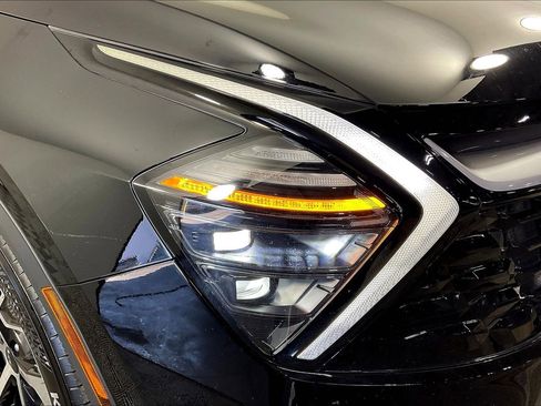 Used 2024 Kia Sportage EX image 31