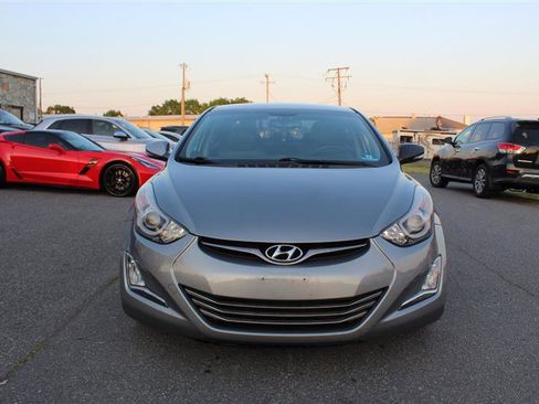 Used 2014 Hyundai Elantra Limited FWD image 2