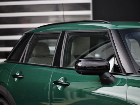 New 2026 MINI Cooper S image 3