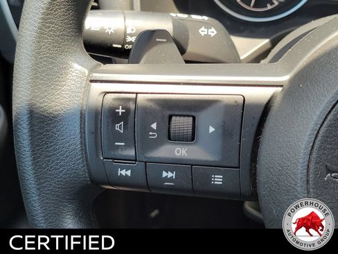 Used 2024 Nissan Rogue S FWD image 26