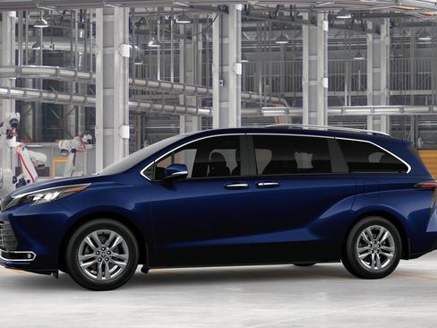 New 2026 Toyota Sienna Limited AWD/4WD image 3