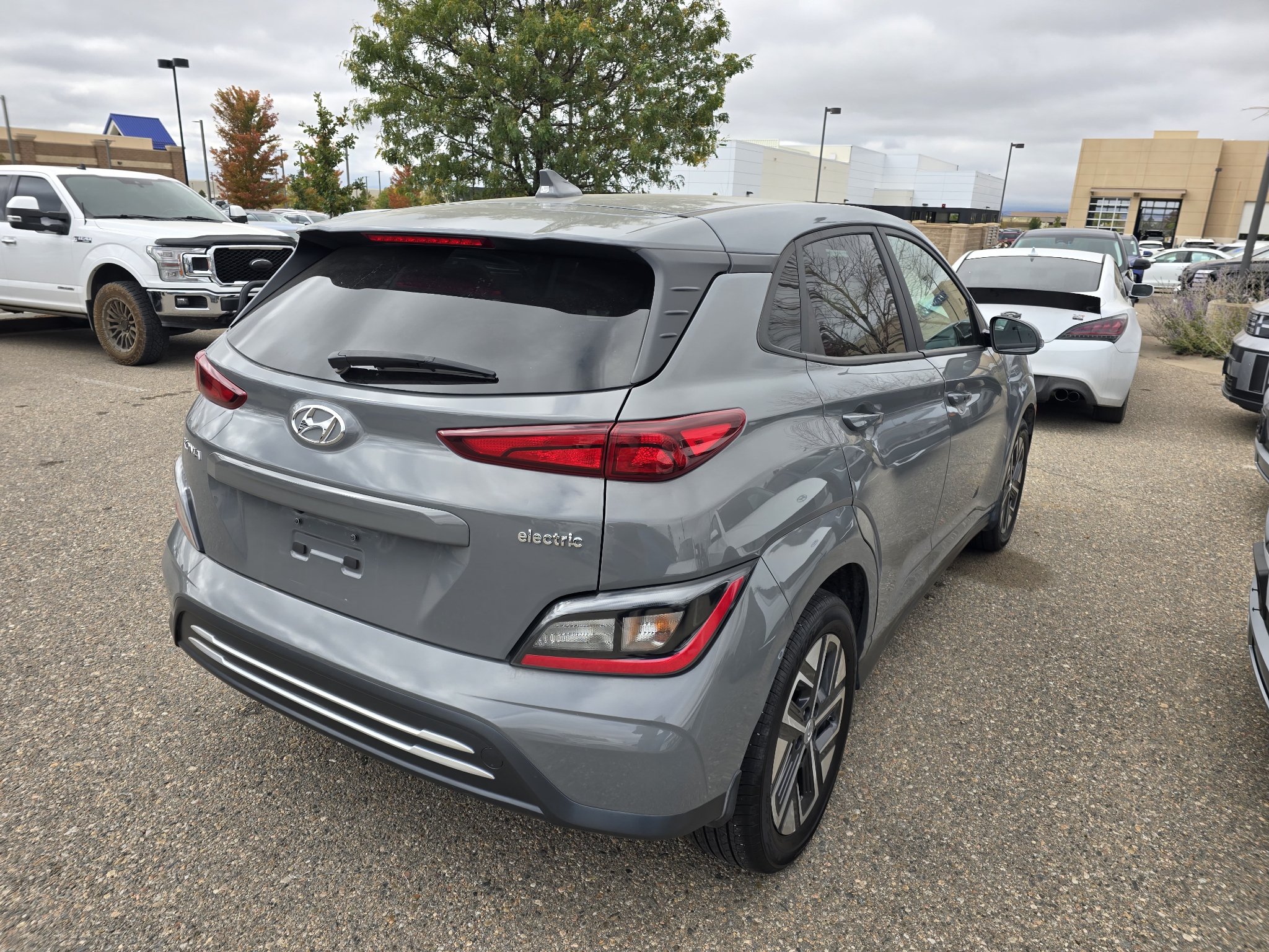 Used 2023 Hyundai Kona SE FWD image 17