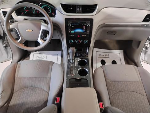 Used 2017 Chevrolet Traverse LT FWD image 52