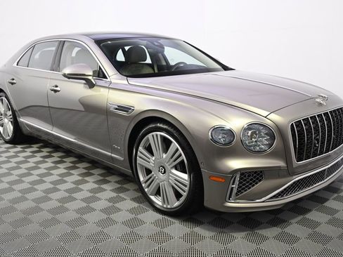 New 2026 Bentley Flying Spur Plug-In Hybrid image 8