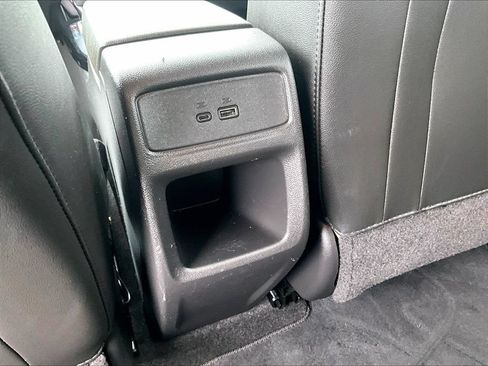 Used 2024 Chevrolet Trax LT w/ Driver Confidence Package FWD image 27