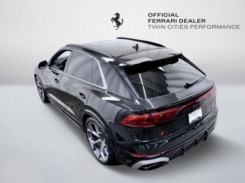 Used 2025 Audi RS Q8 performance AWD/4WD image 5